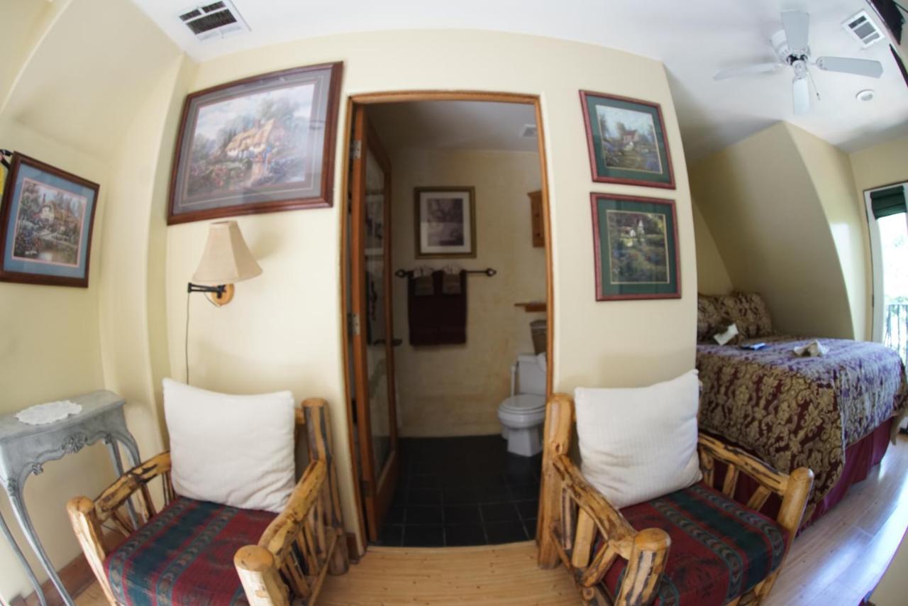 Fleur De Lac Europeran Inn Lake Arrowhead Exterior foto